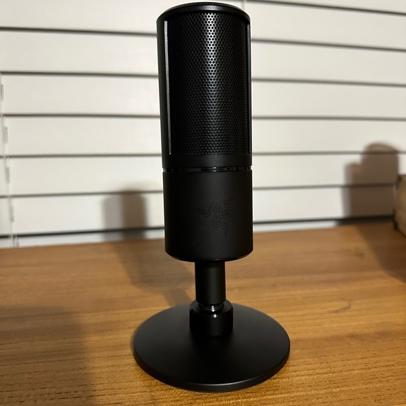 Razer Seiren X Microphone - Picture 6 of 7